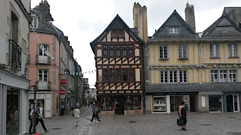 Altbau Quimper 1