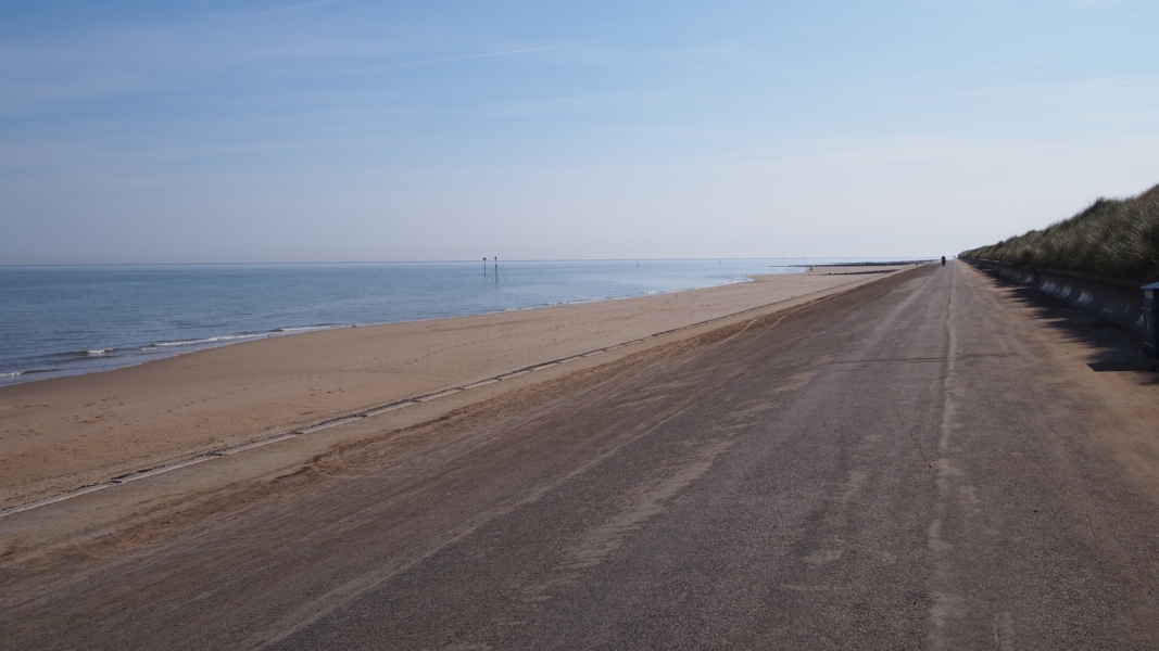 Radweg am Strand